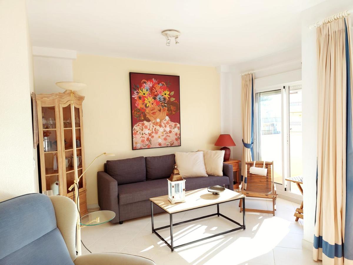 Estupendo Apartamento En Primera Linea De Playa Y Con Vistas Al Mar เดเนีย ภายนอก รูปภาพ